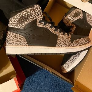 Jordan OG 1 “cement “